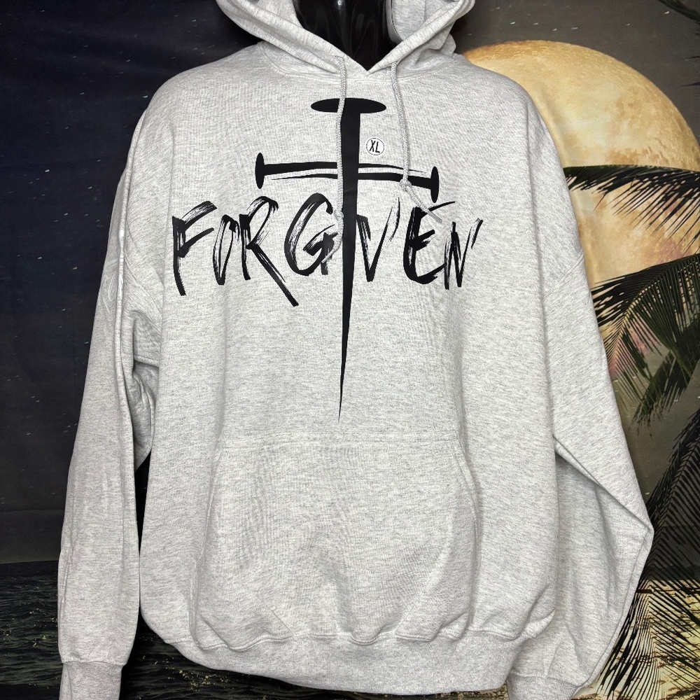 GILDAN HOODIE( NEW)